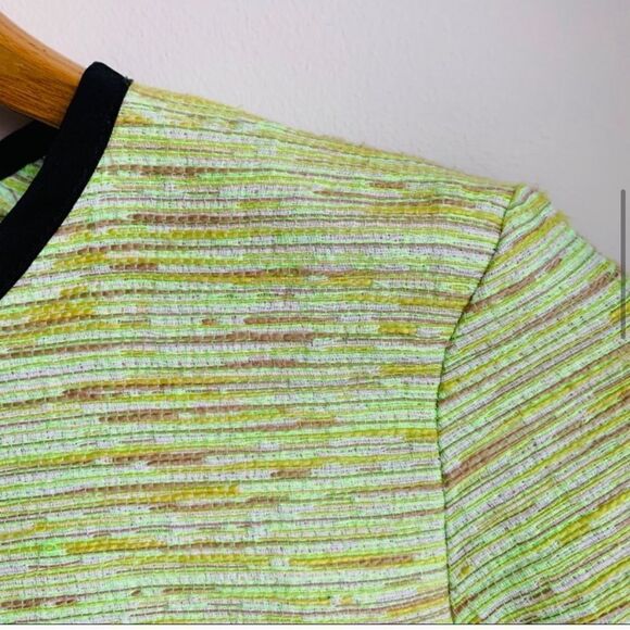 Wilfred Aritzia Palais Neon Green Yellow Textured T-Shirt Top - Picture 5 of 15